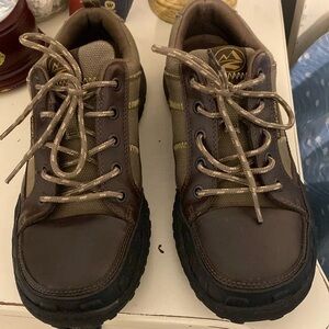 Nunn Bush Alterain comfort shoes in like new condition.  Brown and Tan